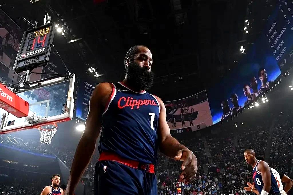 熊猫体育-掘金引发争议！，哈登官方宣布重返赛场新规再创辉煌时刻的简单介绍